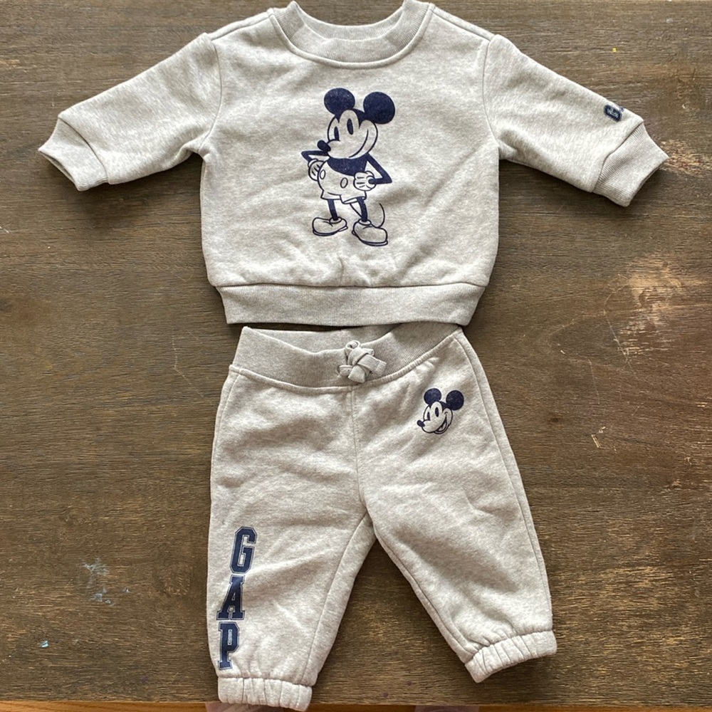 Baby gap Mickey Mouse sweatsuit